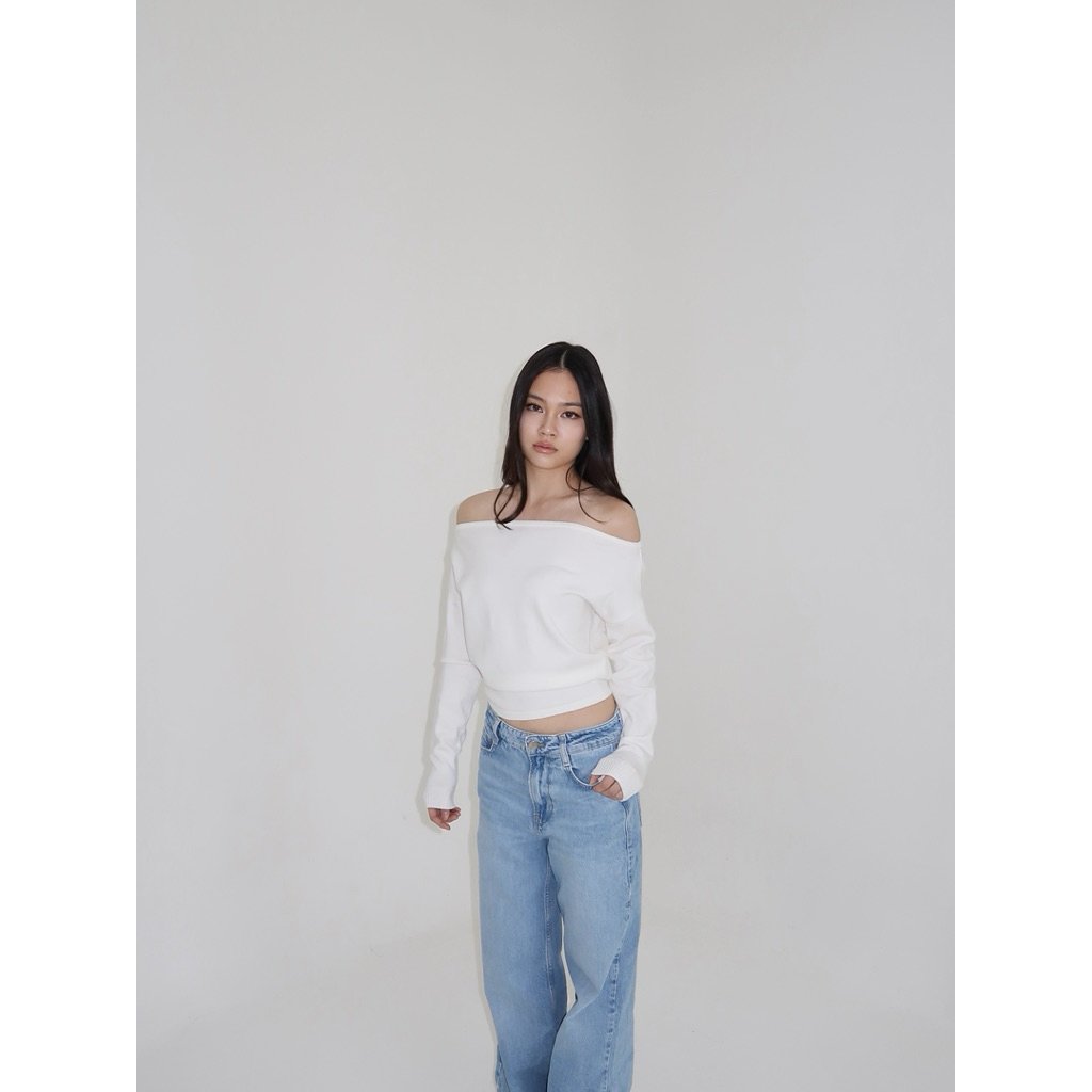 OFFSHOULDER KNIT TOP l NUDETHELABEL - Image 7